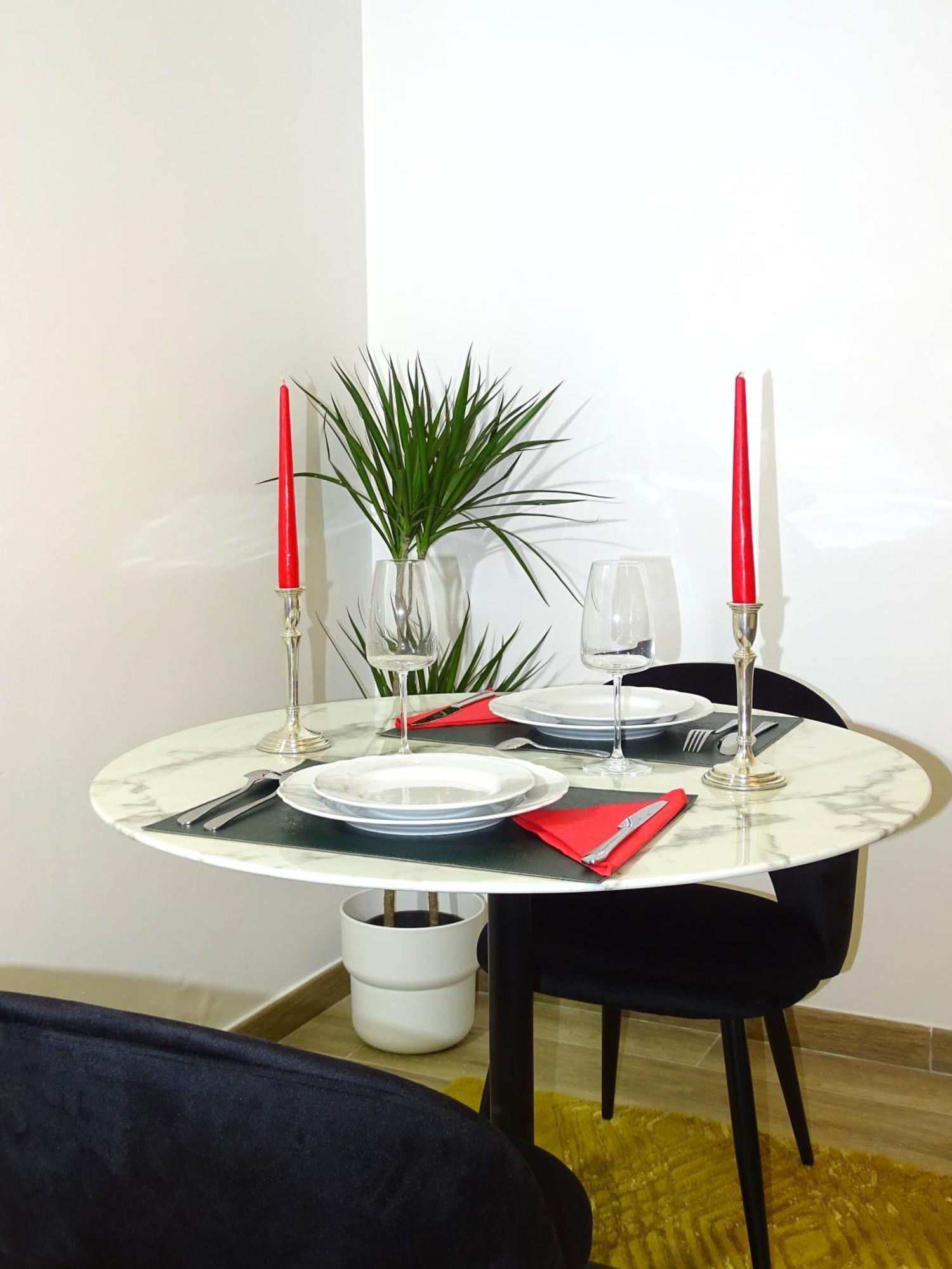 Tilia Jourdan-Studio Cosy Aix Centre-Cours Mirabeau-Parking-Wifi-Smart Tv-Rue Calme Aix-en-Provence Exterior photo
